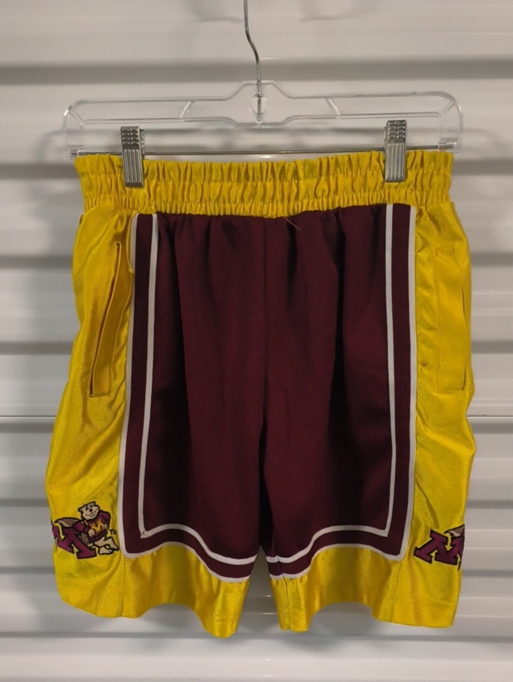 Vtg Colosseum Minnesota Golden Gophers Embroidered Logo Basketball Shorts S-M